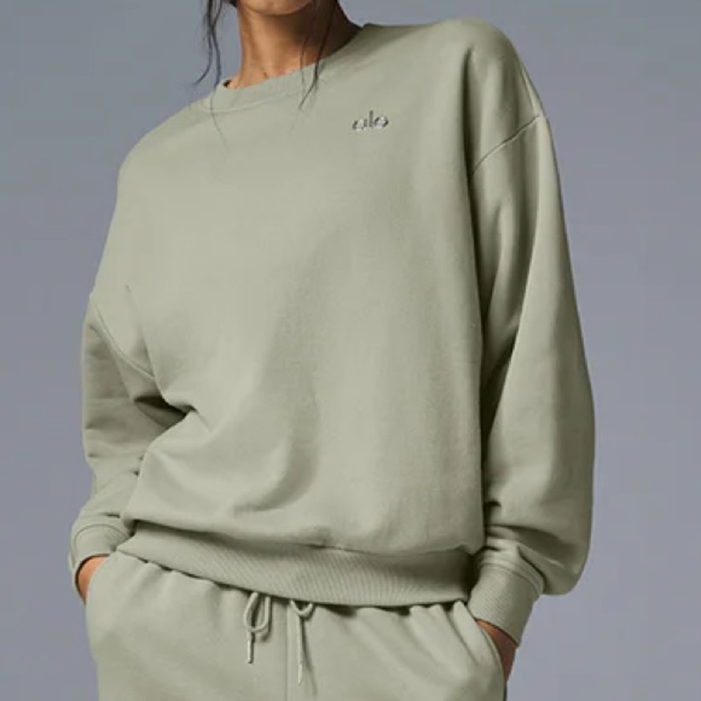 ALO Accolade Crew Neck Pullover in Limestone size S *NWT*